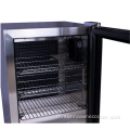 ตู้เย็นขนาดกะทัดรัดสีดำมินิเย็นสำหรับครัวเรือนของโรงแรม